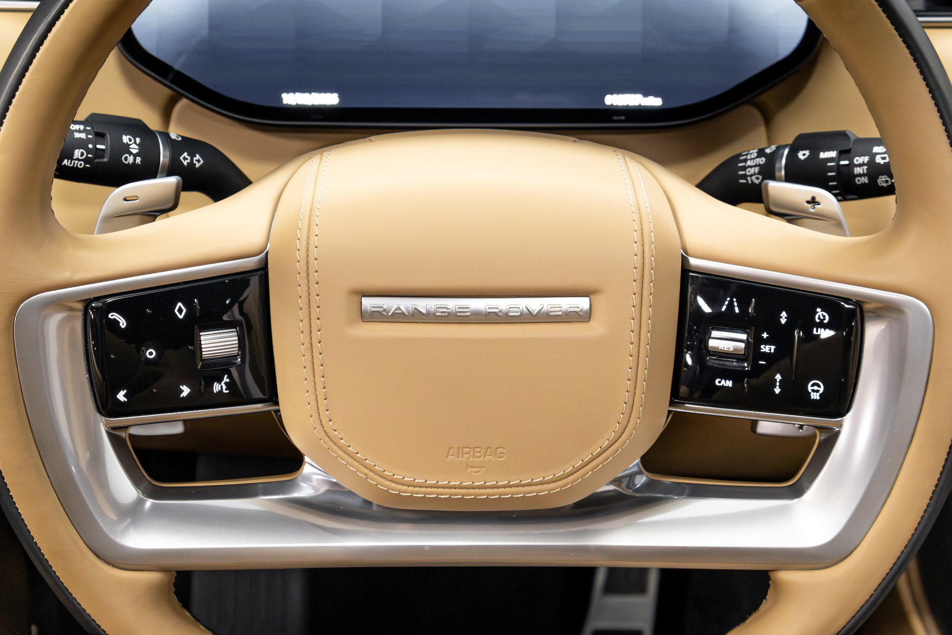 Used 2023 Land Rover Range Rover Autobiography image 60