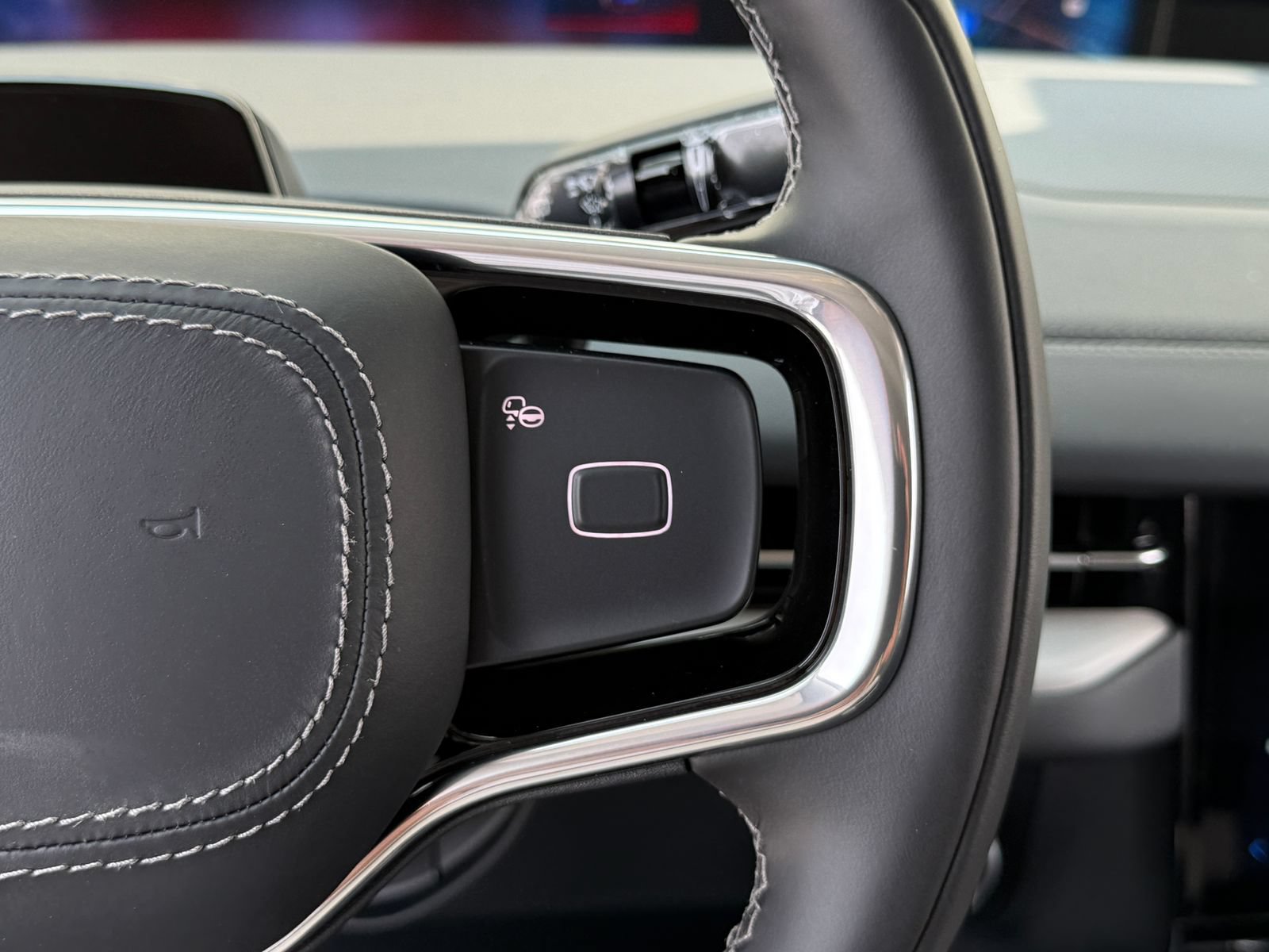 New 2027 Lincoln Navigator Premiere AWD/4WD image 36