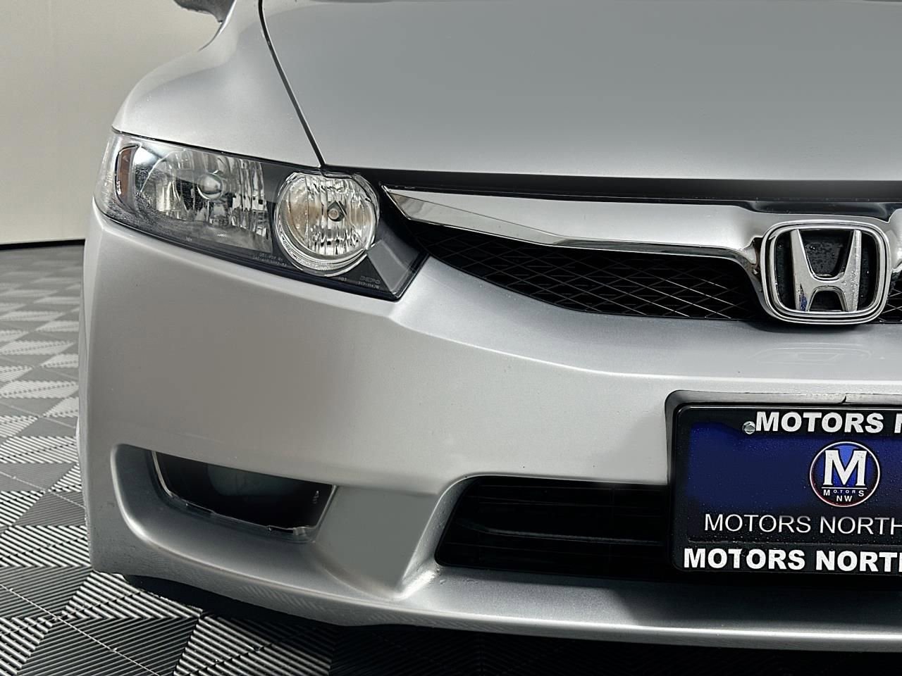 Used 2010 Honda Civic LX image 4