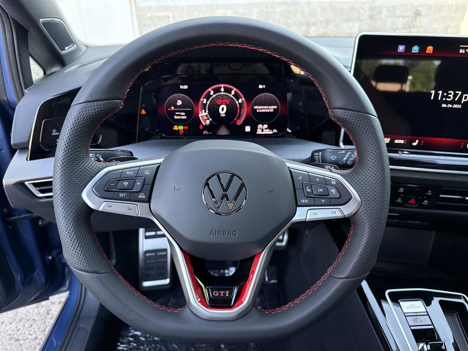 New 2025 Volkswagen GTI SE image 16