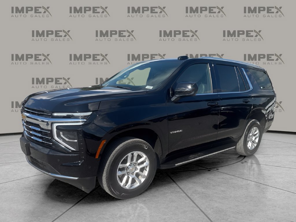 Used 2025 Chevrolet Tahoe LT AWD/4WD image 1