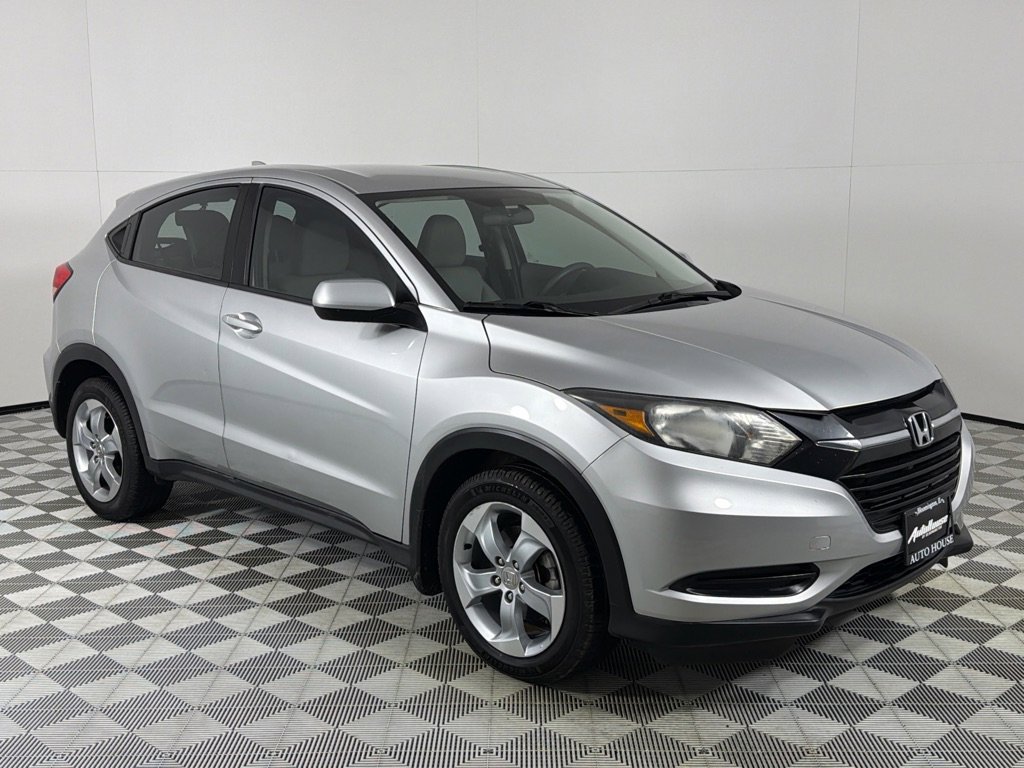 Used 2016 Honda HR-V LX image 3