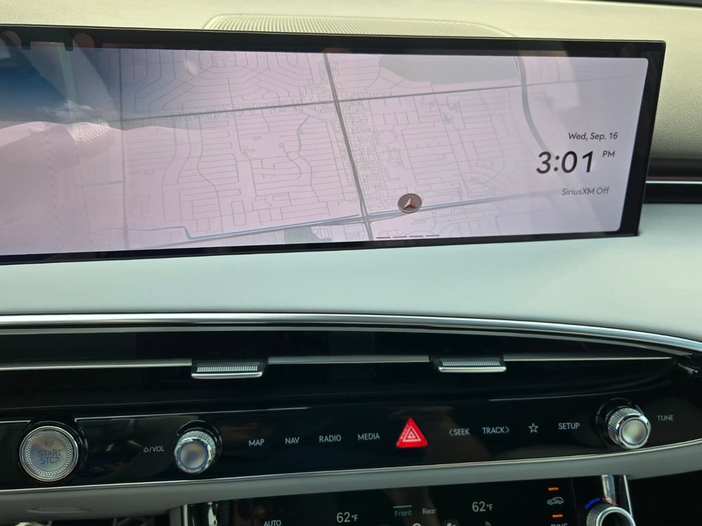 New 2027 Genesis Electrified GV70 AWD/4WD image 10