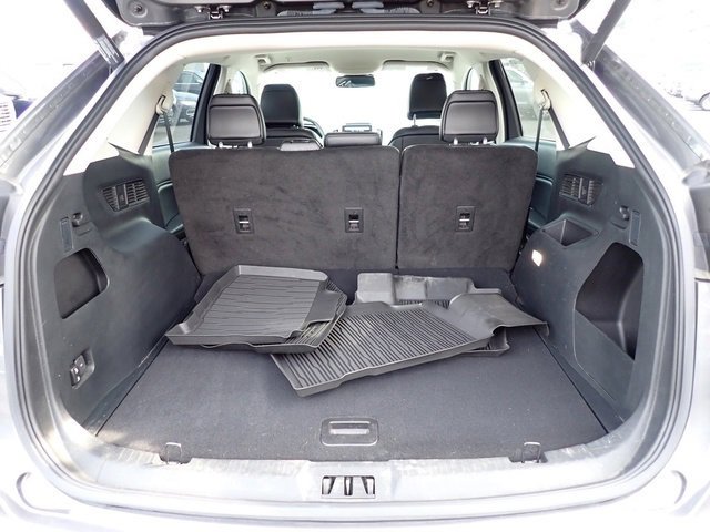 Certified 2022 Ford Edge SEL w/ Convenience Package image 8