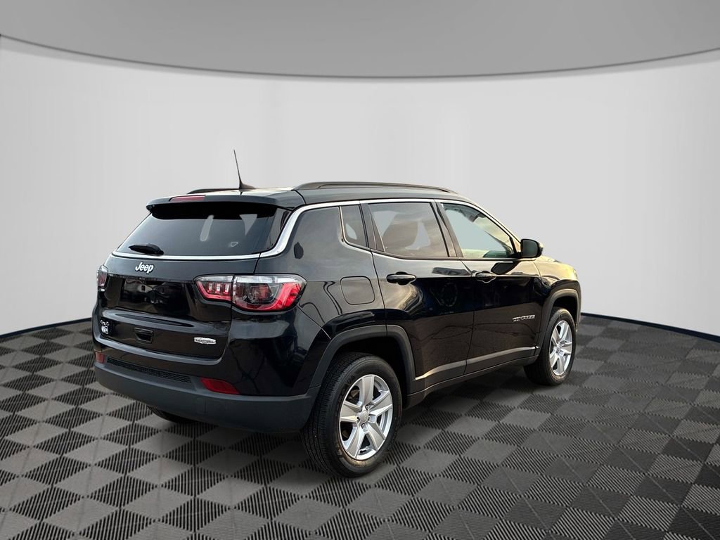 Used 2022 Jeep Compass Latitude image 7