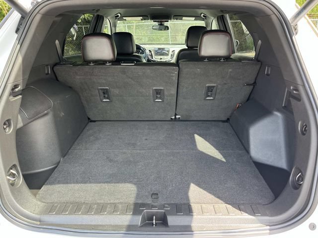 Used 2022 Chevrolet Equinox RS w/ RS Leather Package FWD image 20