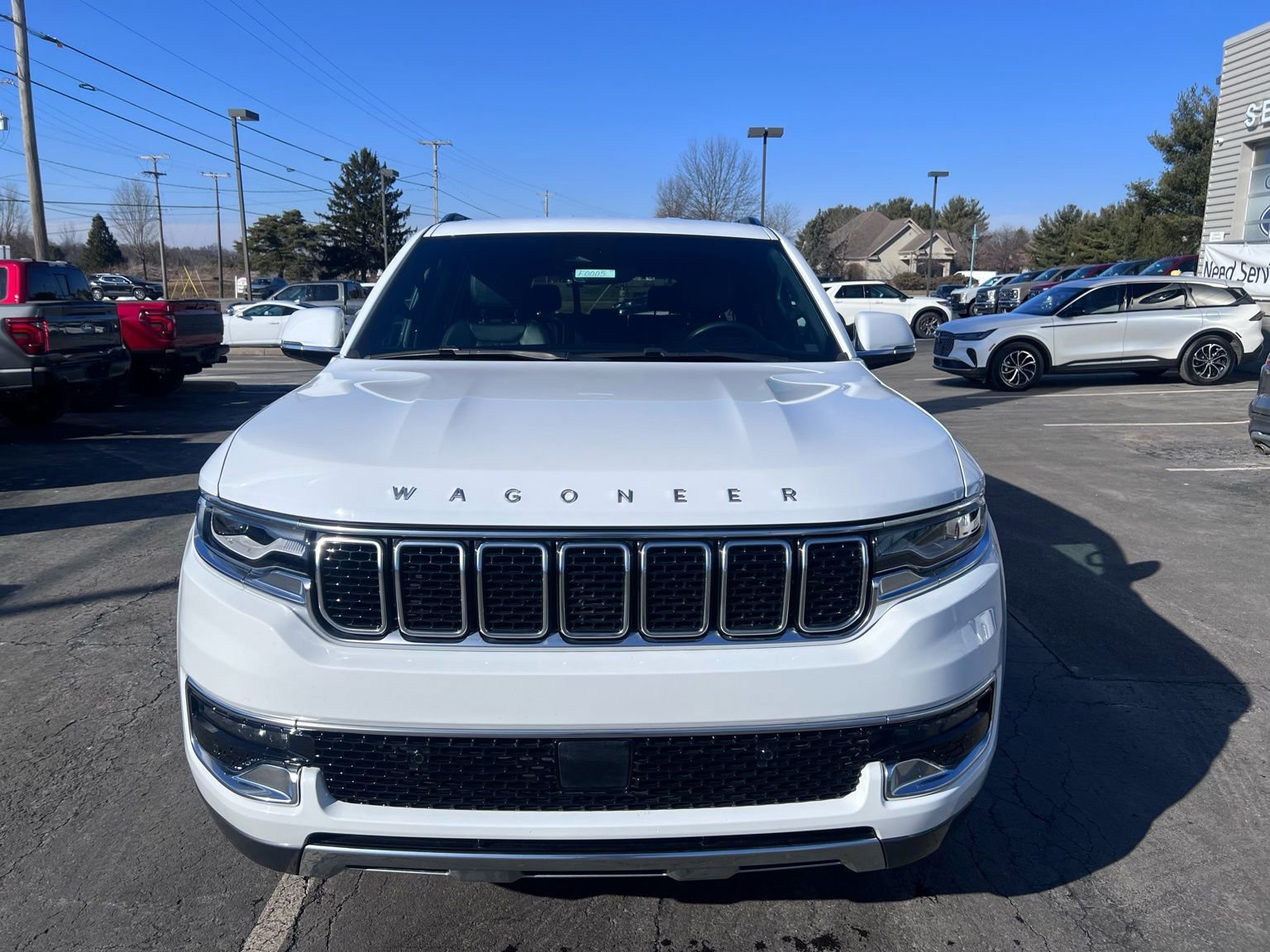 Used 2022 Jeep Wagoneer Series III w/ Flexible Seating Group image 8