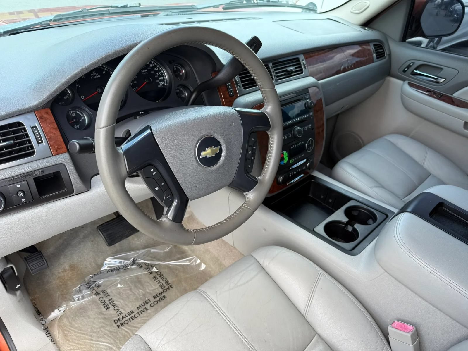 Used 2007 Chevrolet Avalanche LTZ w/ LTZ Preferred Equipment Group RWD image 9