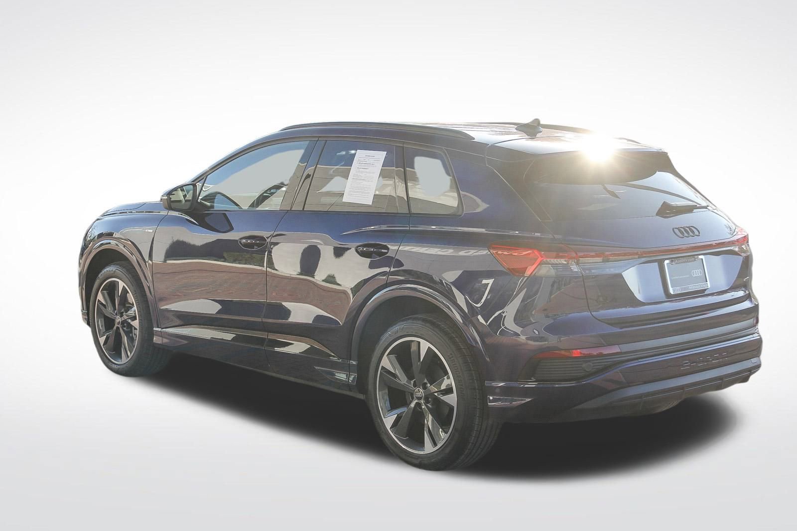 Certified 2024 Audi Q4 e-tron Premium Plus w/ Premium Plus image 8