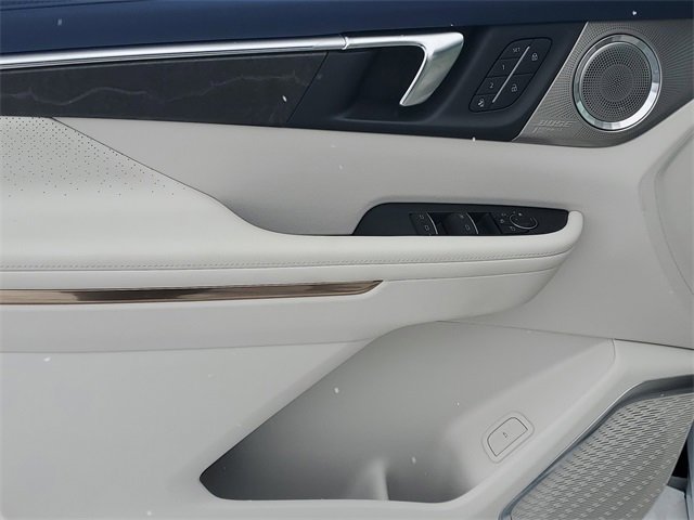 Certified 2025 Buick Enclave Avenir w/ Super Cruise Package image 17