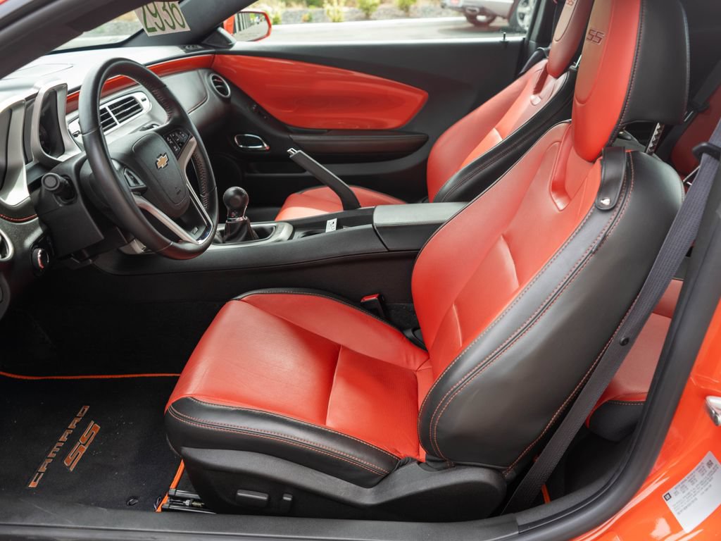 Used 2012 Chevrolet Camaro SS w/ RS Package RWD image 12