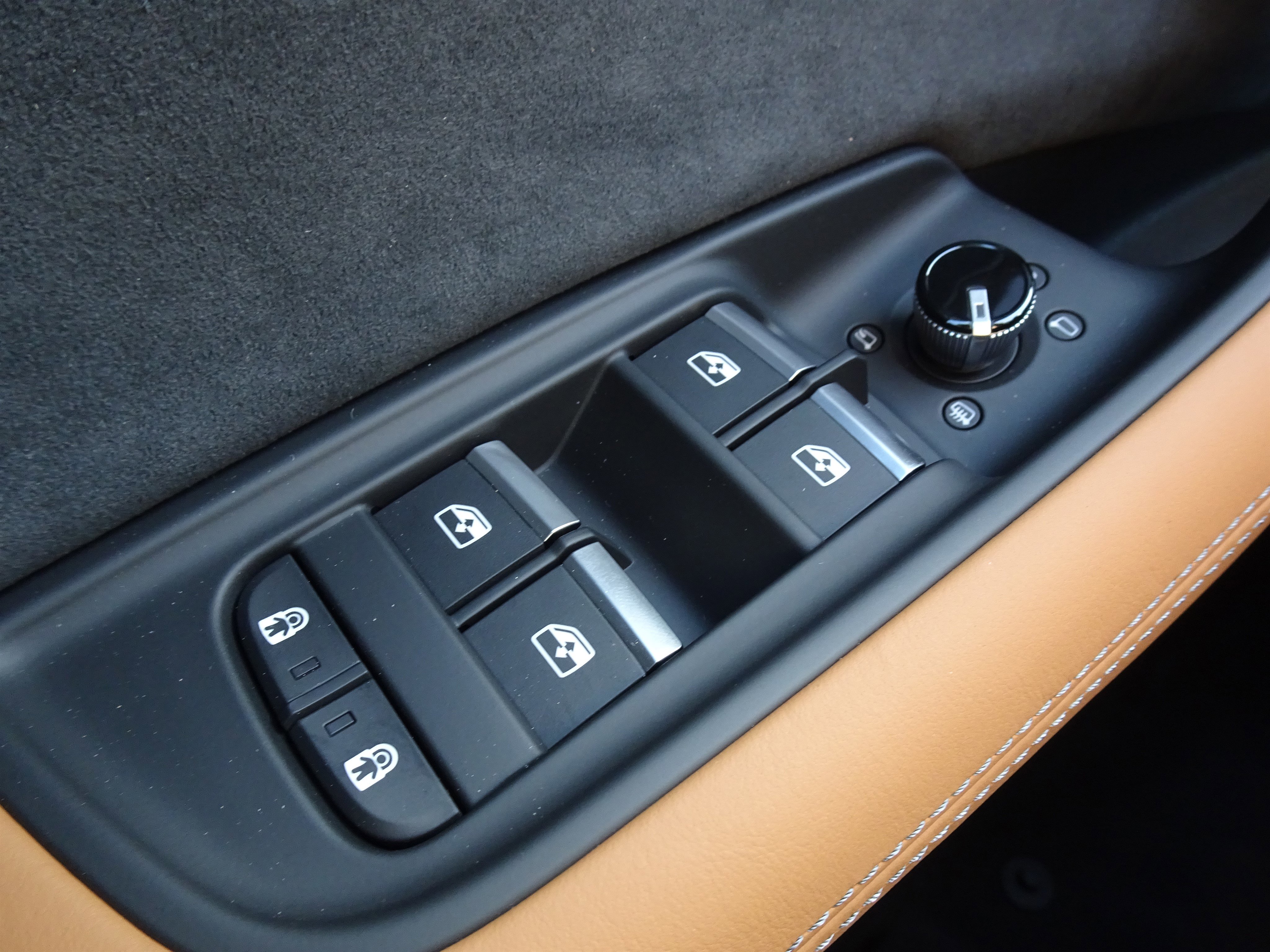 New 2026 Audi RS Q8 performance image 16