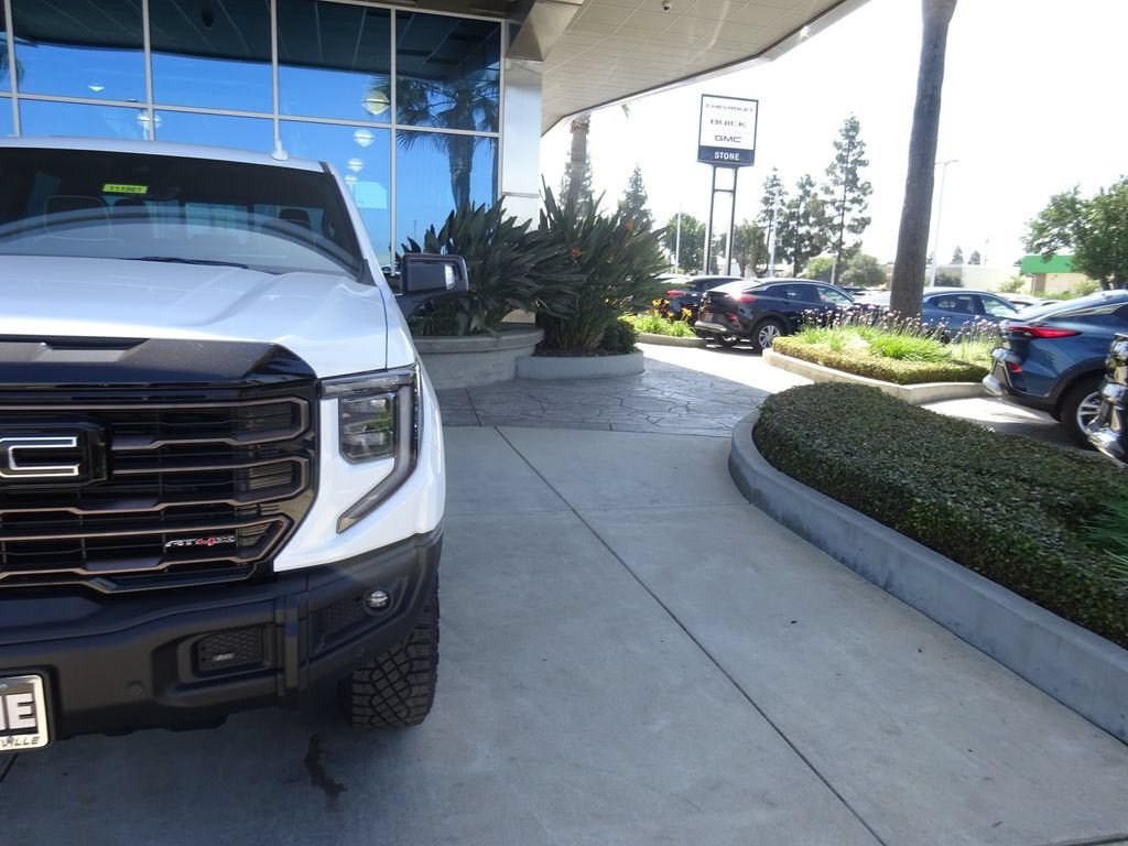 New 2026 GMC Sierra 1500 AT4X w/ LPO, Black Badging Package AWD/4WD image 34