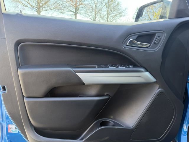 Used 2022 Chevrolet Colorado LT w/ LT Convenience Package RWD image 9