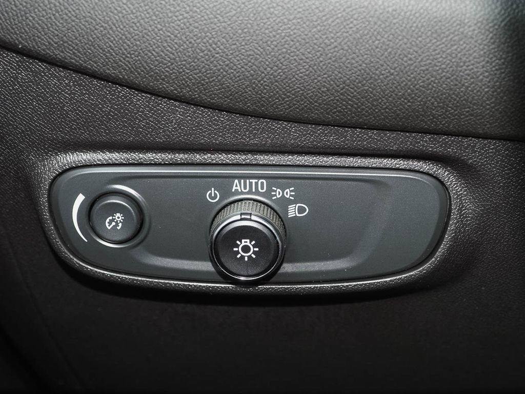 Certified 2024 Chevrolet Equinox LS w/ LS Convenience Package AWD/4WD image 26