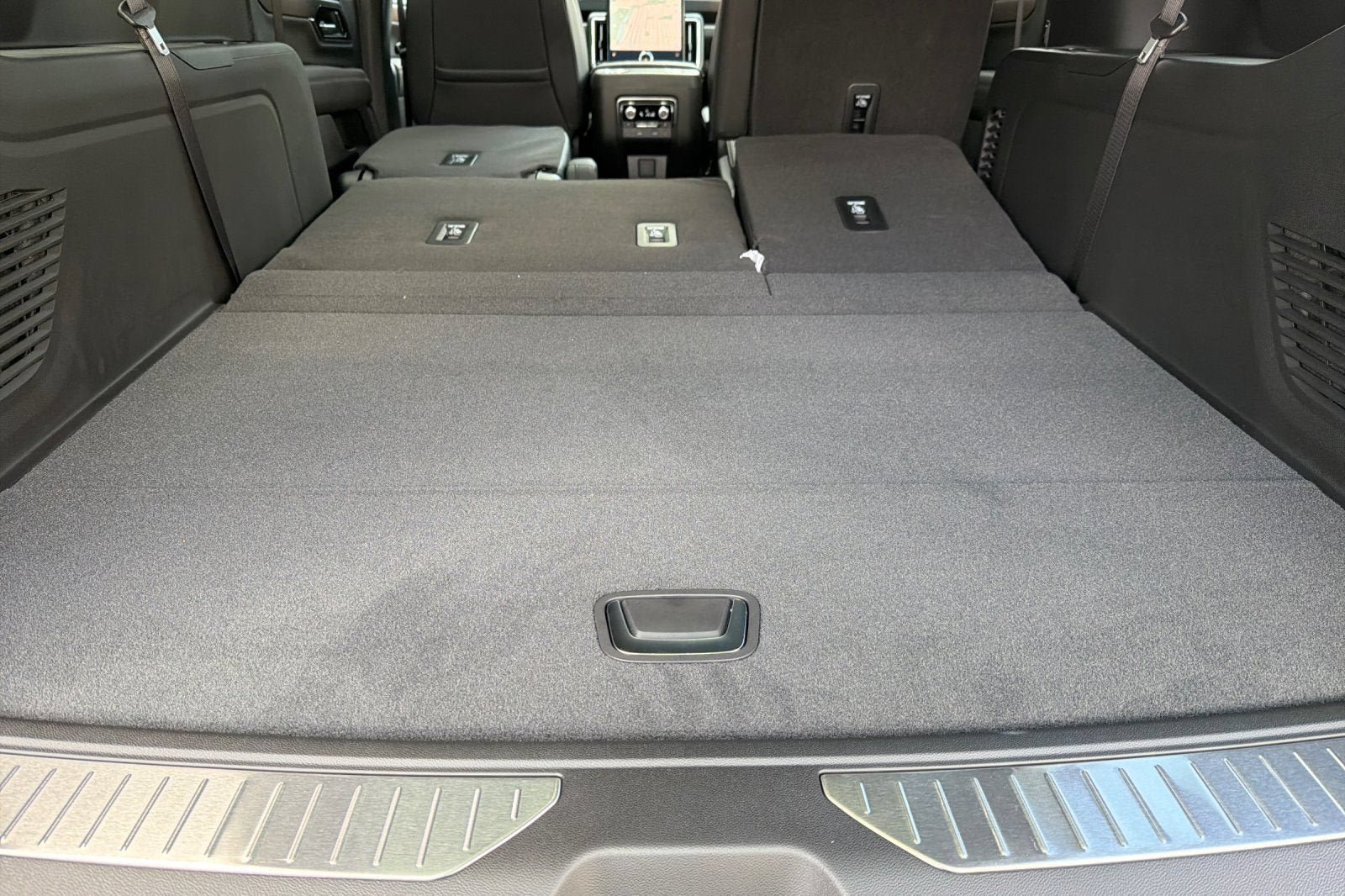 New 2026 GMC Yukon XL Denali AWD/4WD image 14