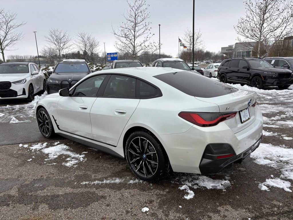 Certified 2022 BMW i4 eDrive40 w/ M Sport Package image 5
