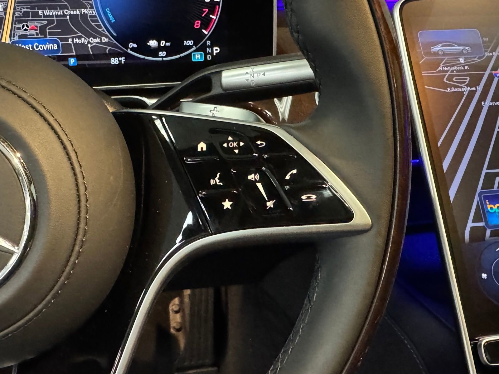 Used 2024 Mercedes-Benz S 580e 4MATIC Sedan image 24