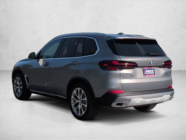 Used 2024 BMW X5 xDrive40i w/ Premium Package AWD/4WD image 8