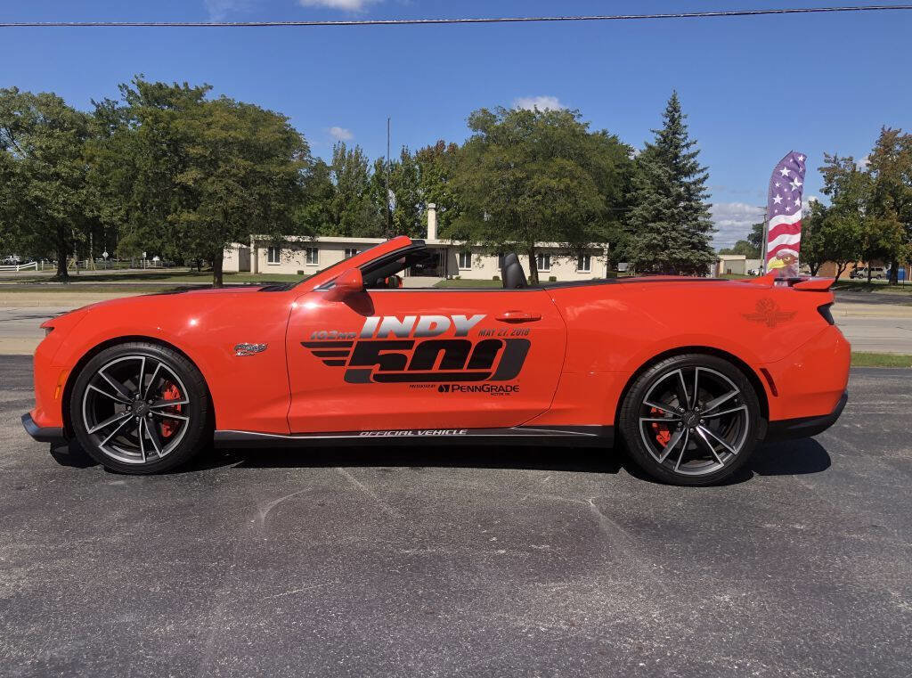 Used 2018 Chevrolet Camaro SS w/ Hot Wheels Edition image 11