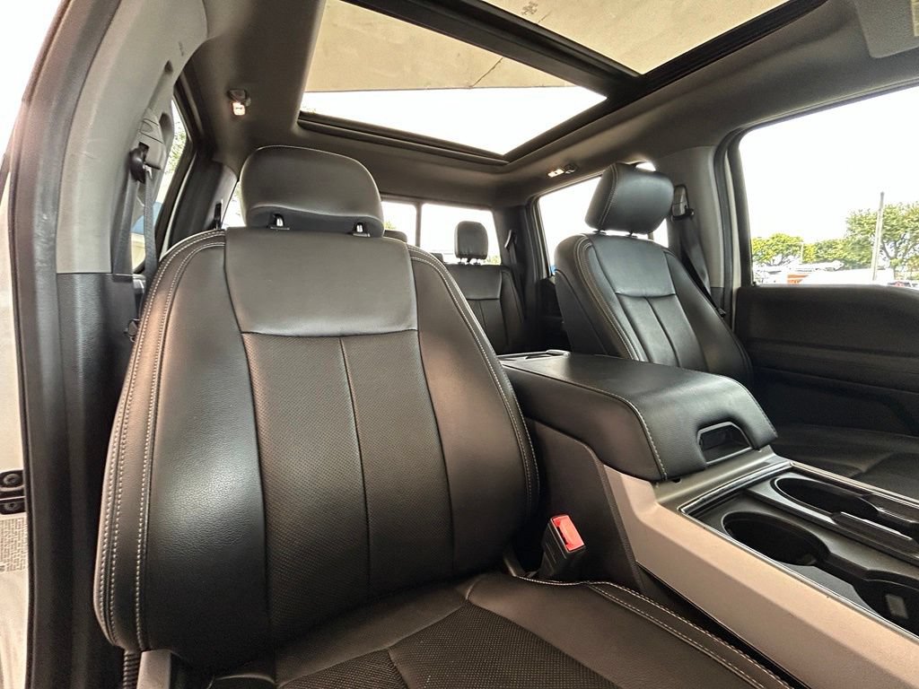 Used 2021 Ford F250 Lariat w/ Lariat Ultimate Package AWD/4WD image 30