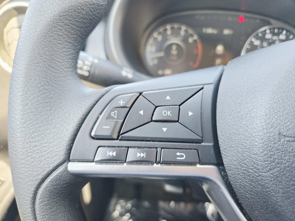 Used 2024 Nissan Kicks SV image 19