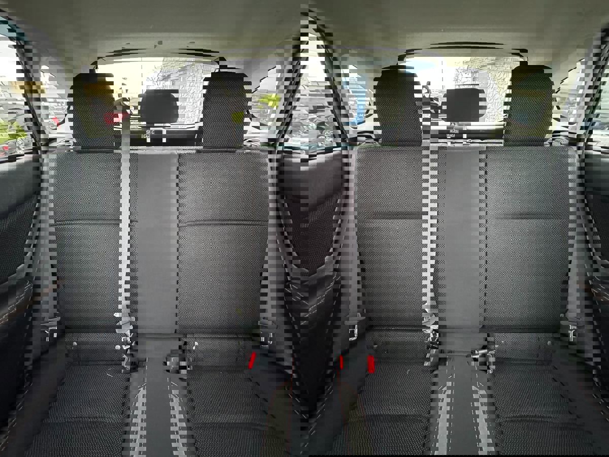 Used 2016 Subaru Crosstrek 2.0i Premium image 21