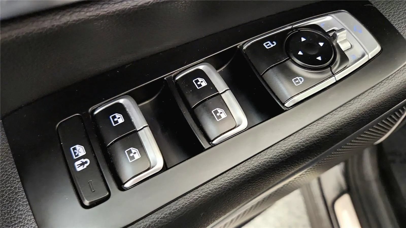 Used 2020 Kia Telluride SX w/ SX Prestige Package AWD/4WD image 32