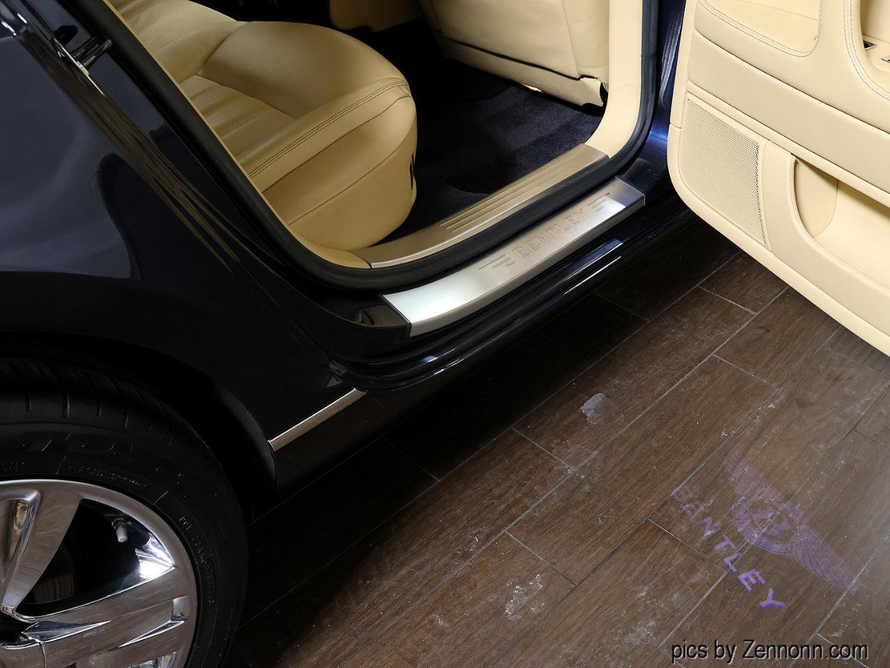 Used 2007 Bentley Flying Spur Flying Spur image 28