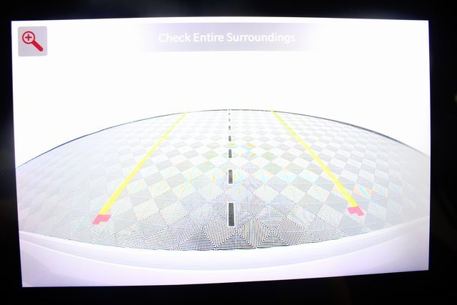 Used 2023 Jeep Wagoneer L Series II image 3