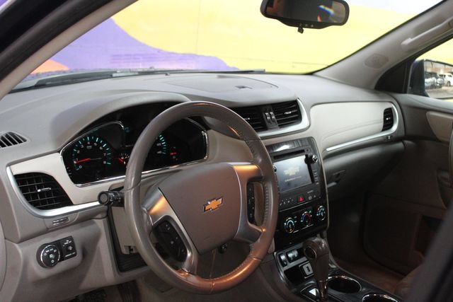 Used 2017 Chevrolet Traverse LT w/ True North Edition FWD image 14