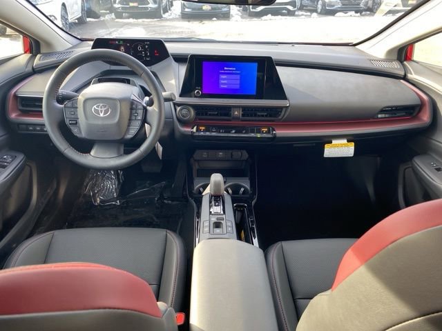 New 2026 Toyota Prius Plug-In Hybrid FWD image 2