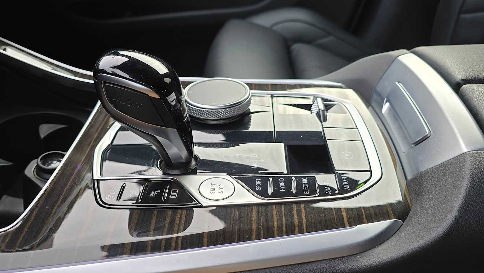 Used 2023 BMW X5 xDrive45e w/ Climate Comfort Package image 30