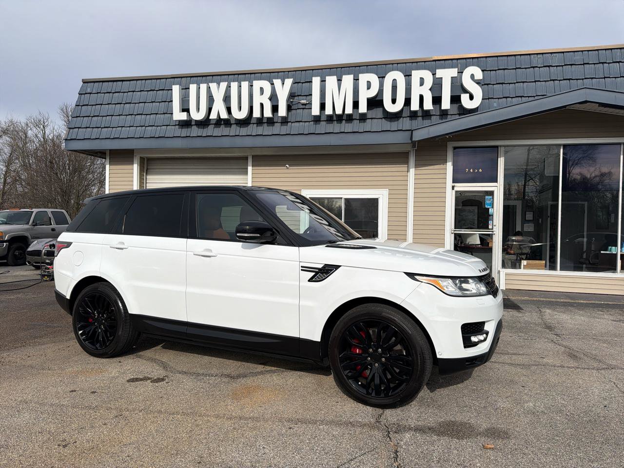 Used 2016 Land Rover Range Rover Sport Supercharged image 2