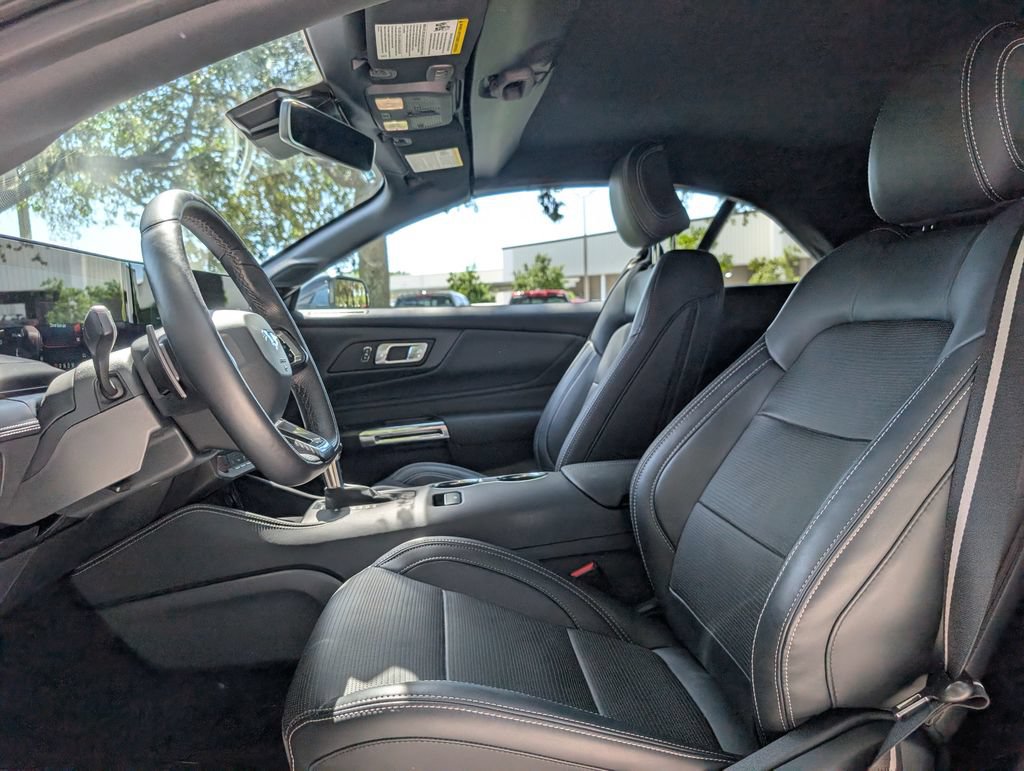 Used 2025 Ford Mustang GT Premium RWD image 15