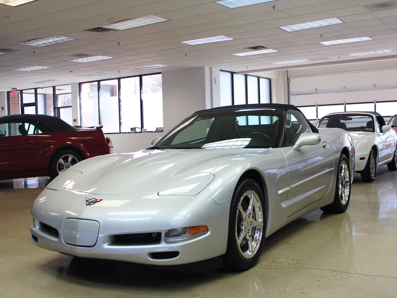 Used 2002 Chevrolet Corvette Convertible w/ Preferred Equipment Group1 image 3