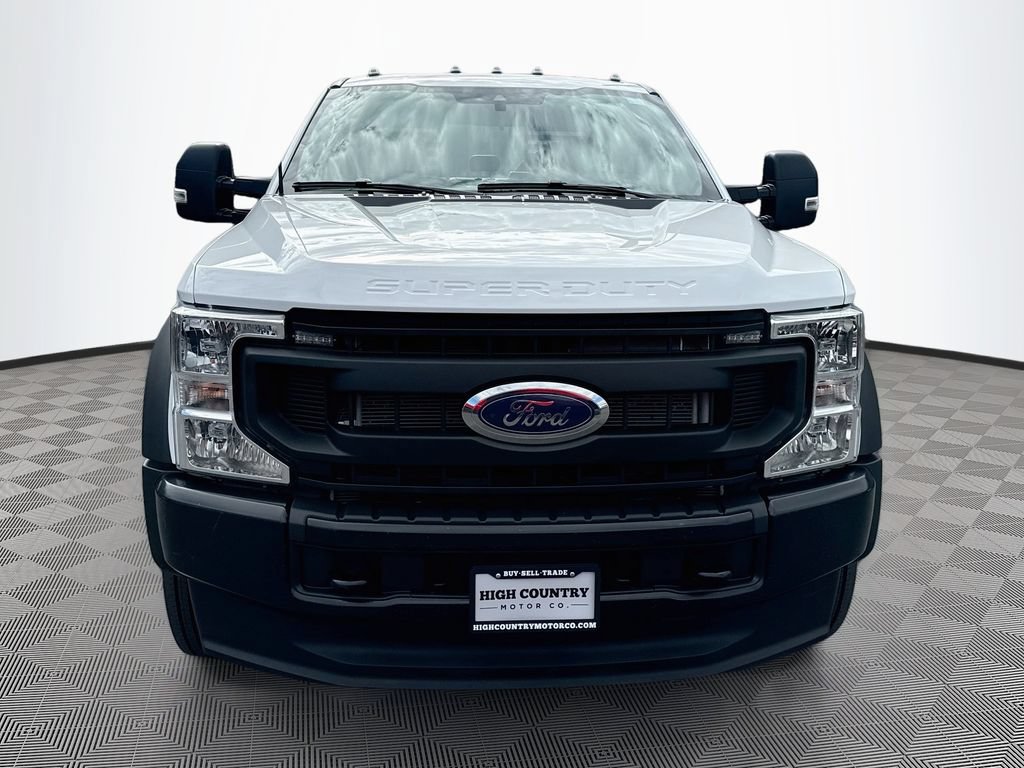 Used 2022 Ford F550 4x4 Crew Cab Super Duty w/ Power Equipment Group image 2