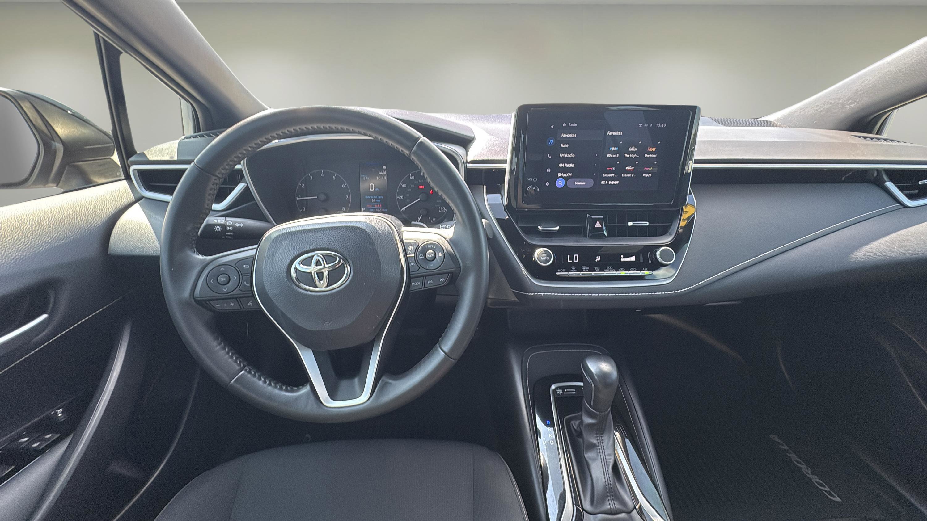 Used 2023 Toyota Corolla SE image 10