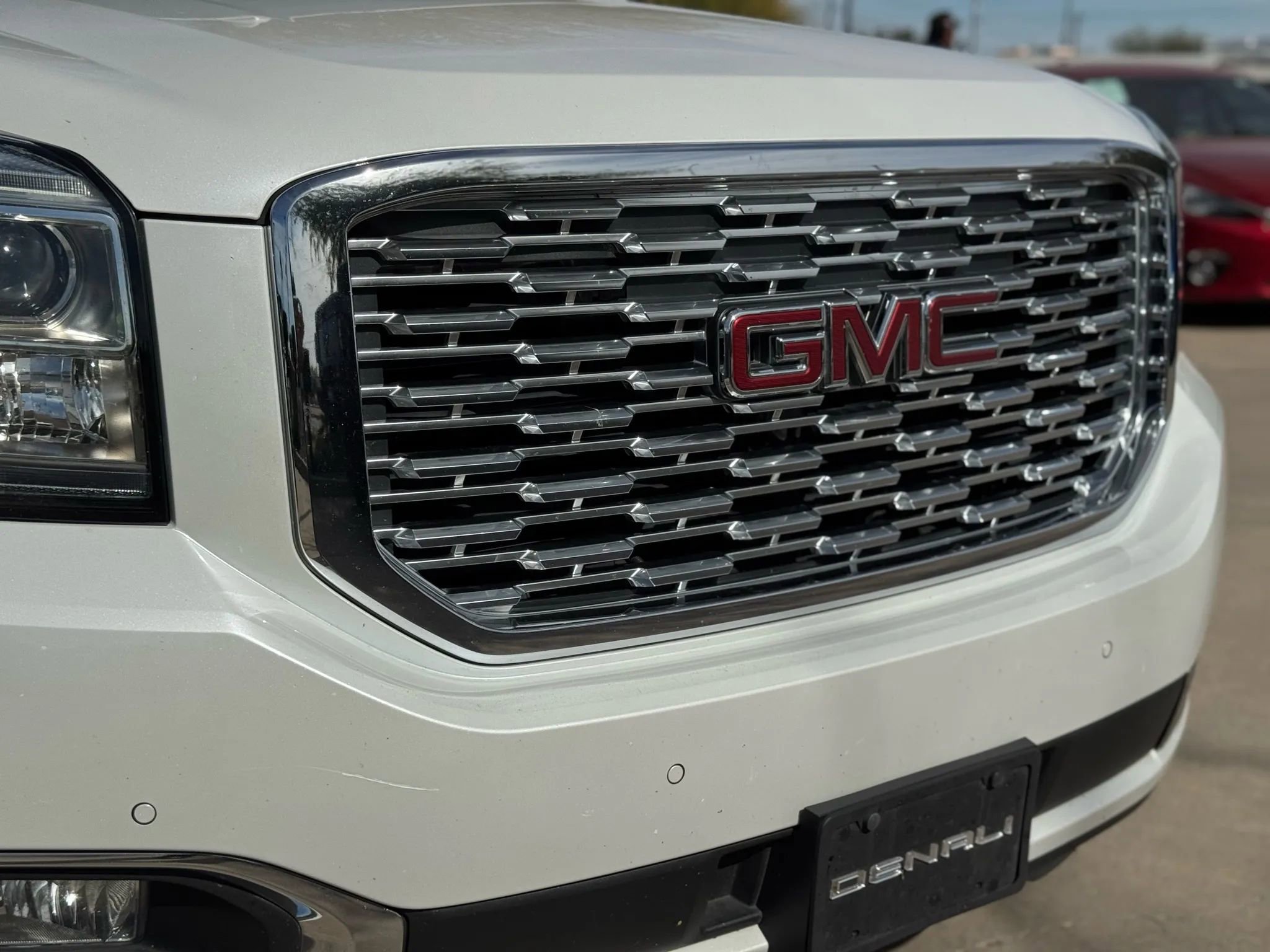 Used 2019 GMC Yukon XL Denali w/ Denali Ultimate Package image 45