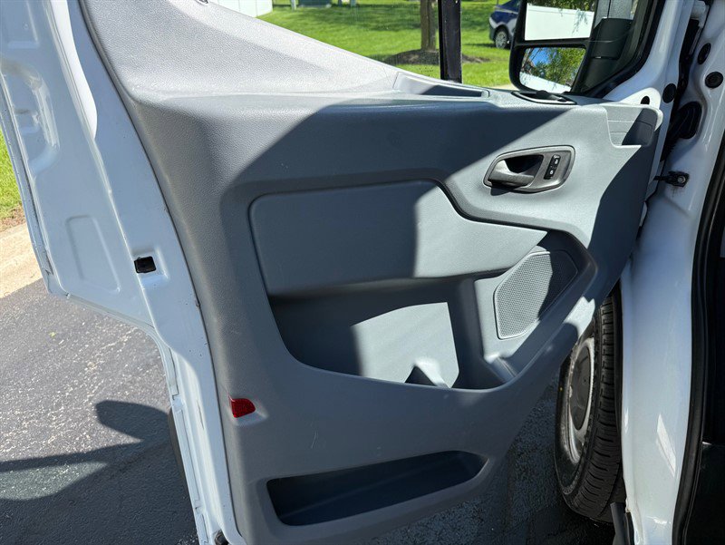 Used 2018 Ford Transit 150 130 Low Roof RWD image 26