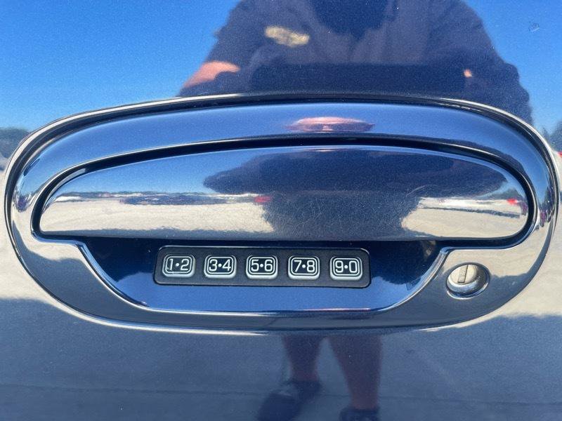 Used 2002 Ford F150 Lightning RWD image 32