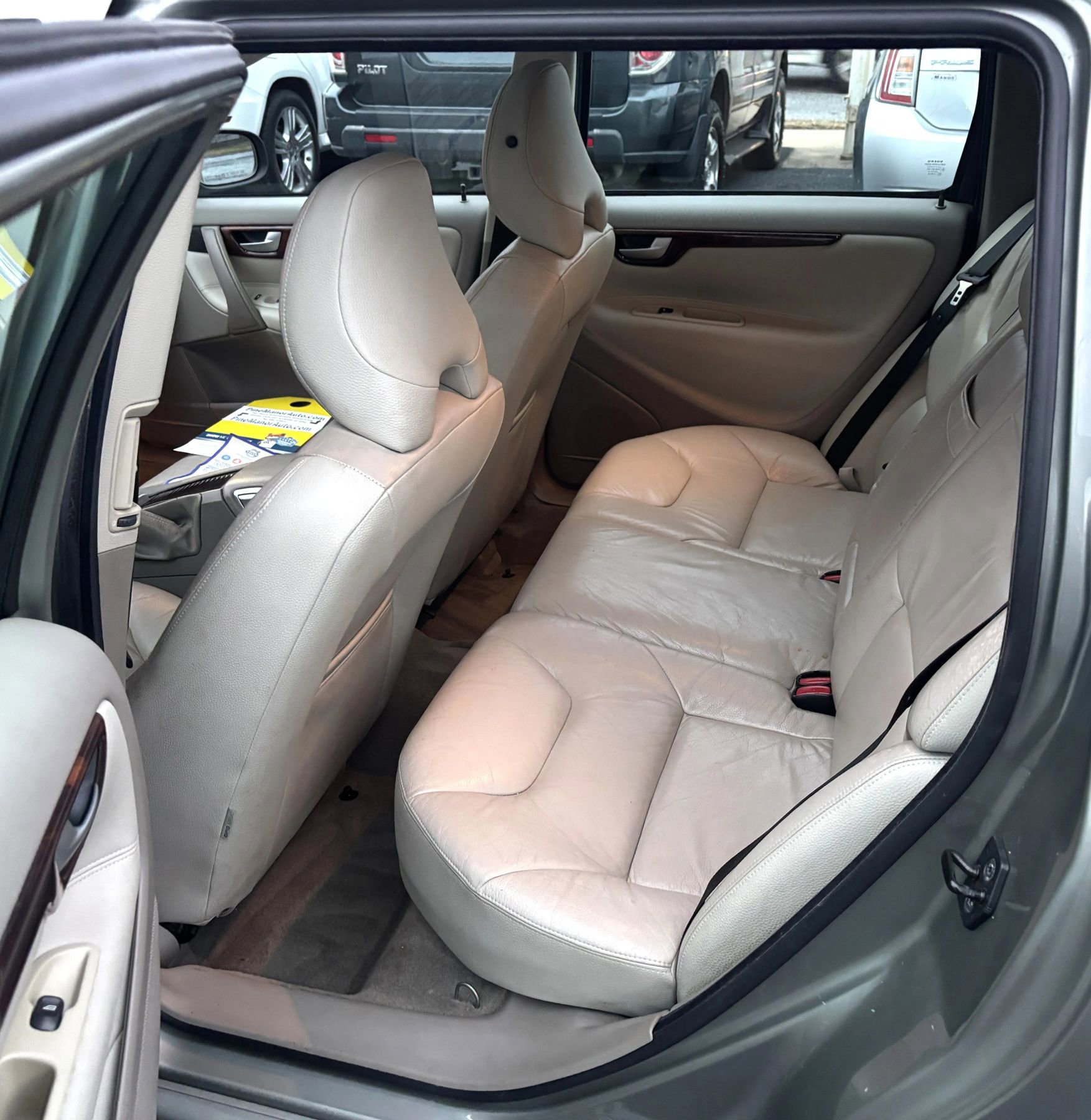 Used 2007 Volvo V70 2.5T image 8