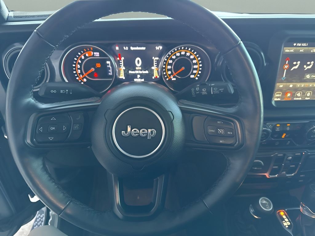 Used 2023 Jeep Wrangler Altitude image 11