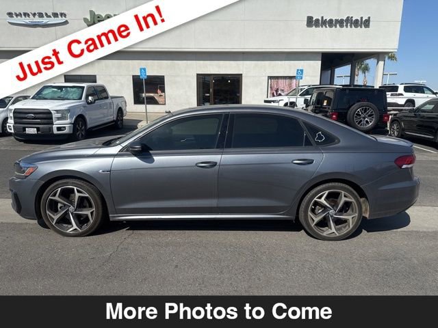 Used 2021 Volkswagen Passat 2.0T R-Line FWD image 2