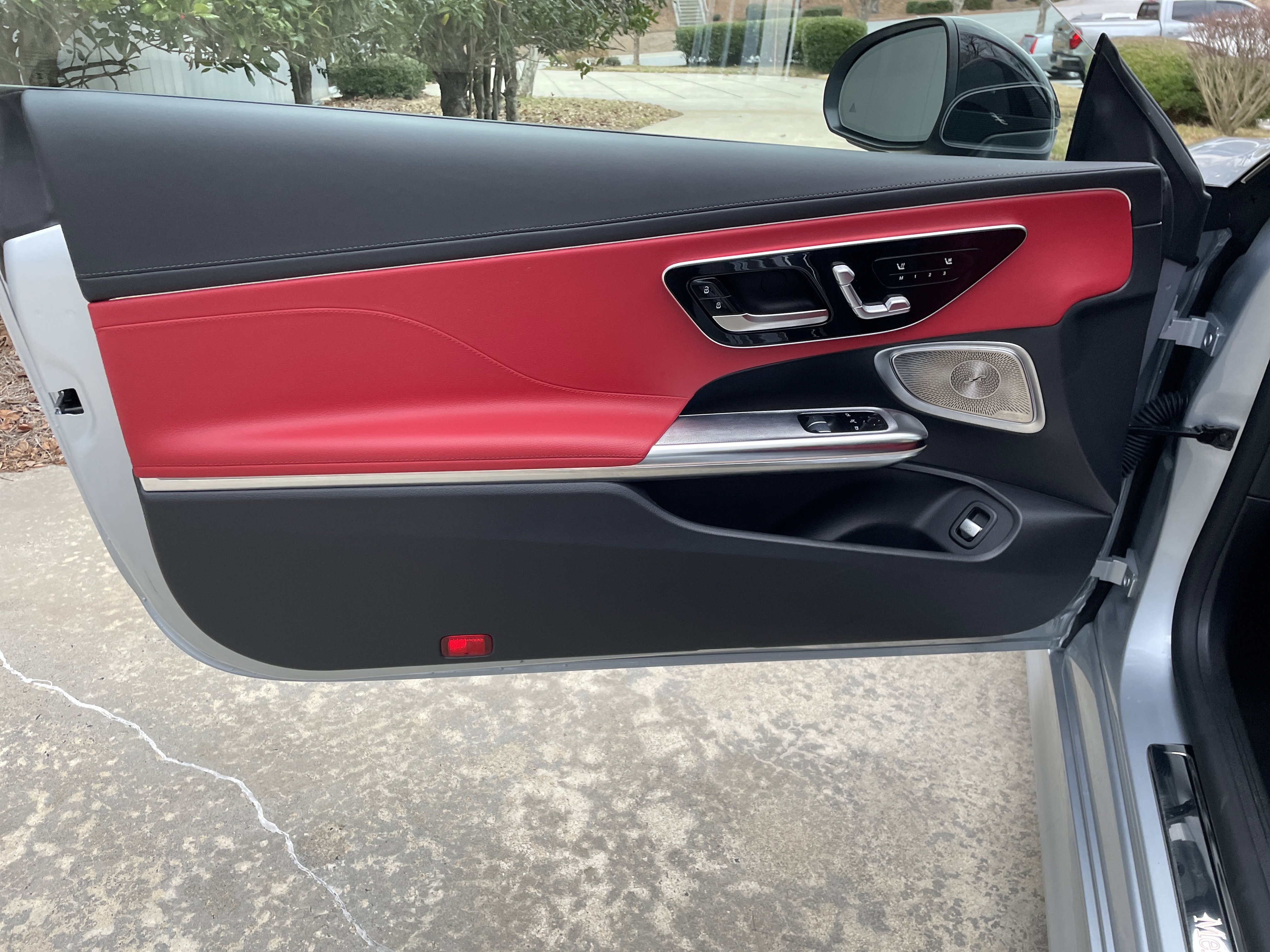 Certified 2024 Mercedes-Benz CLE 300 4MATIC Coupe image 17