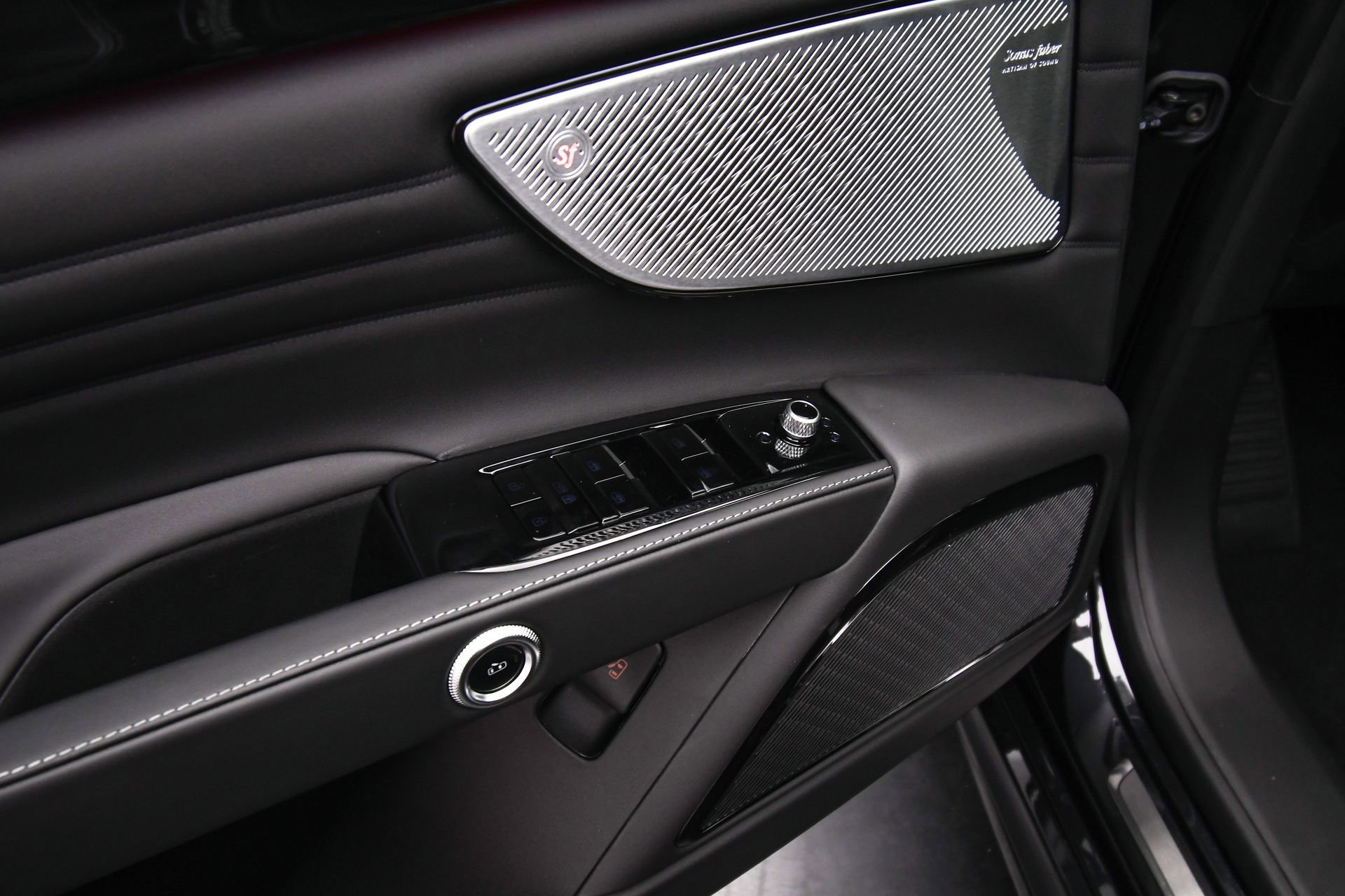 New 2025 Maserati Grecale Modena AWD/4WD image 43
