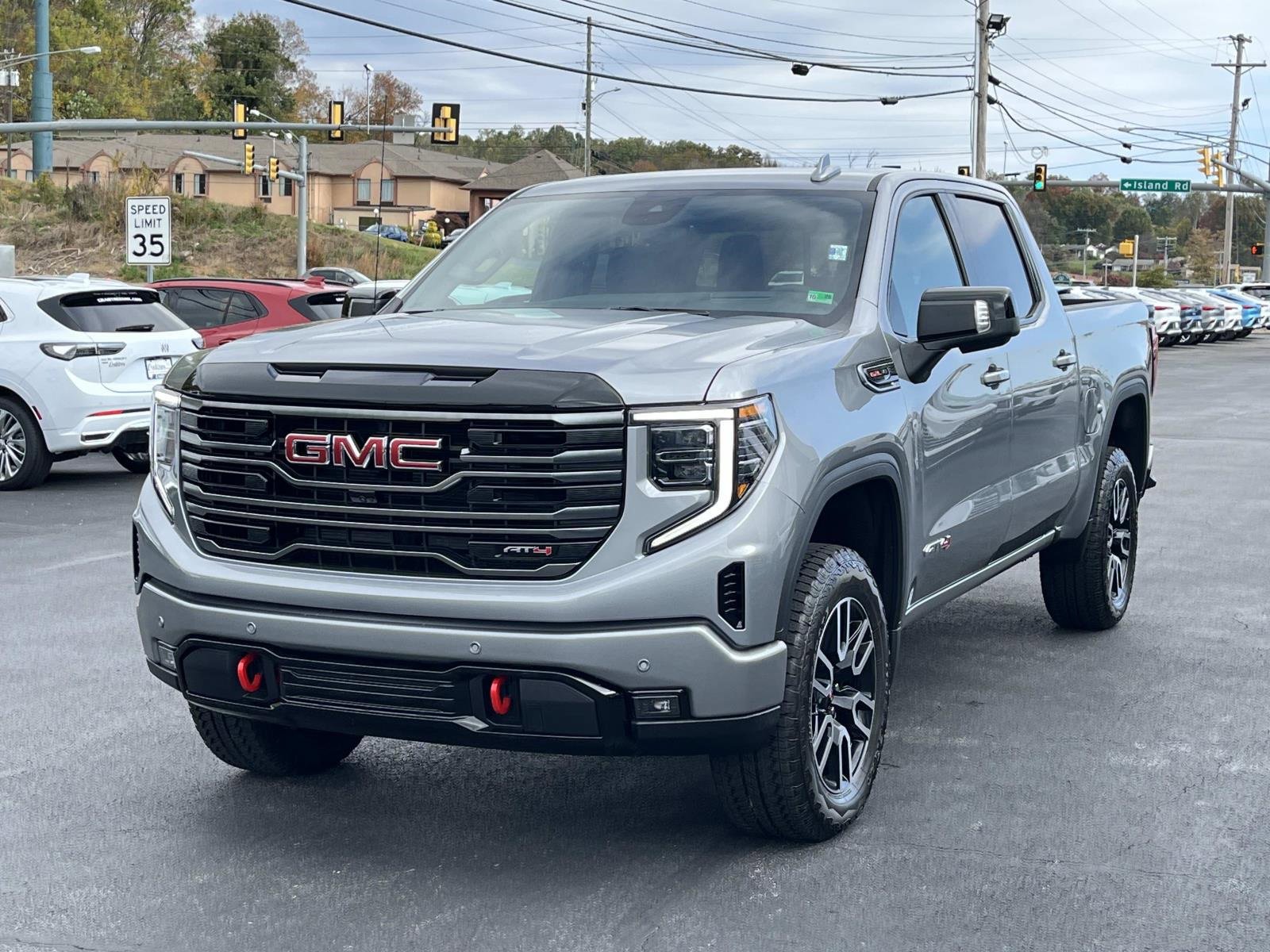 New 2026 GMC Sierra 1500 AT4 w/ Technology Package image 9