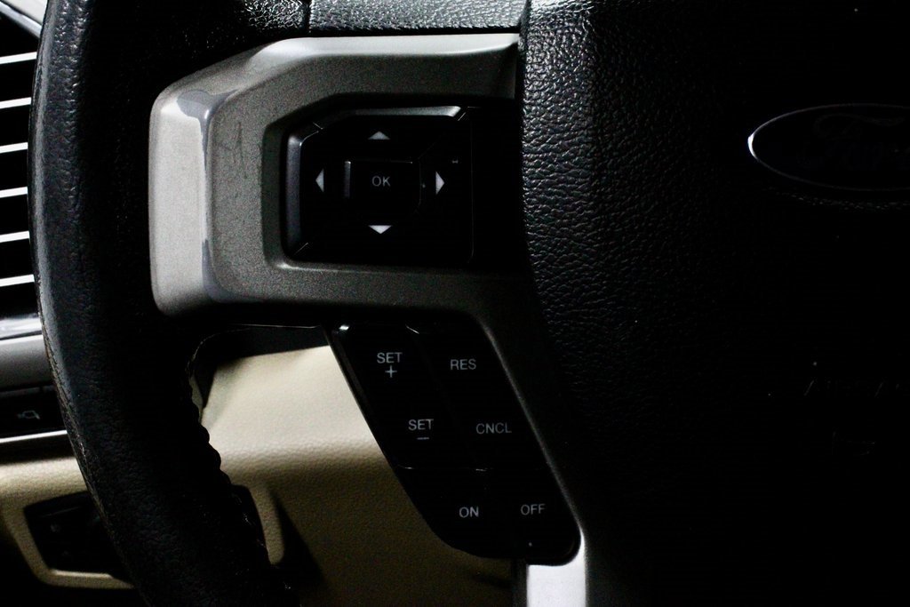 Used 2016 Ford F150 Lariat w/ Equipment Group 502A Luxury image 29