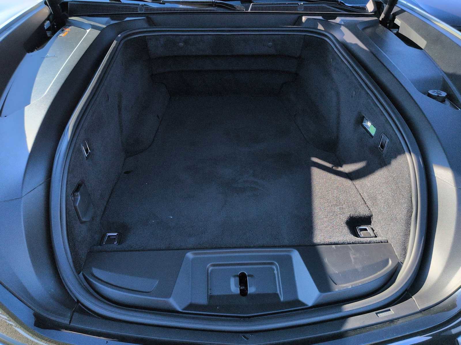 Used 2025 Cadillac Escalade IQ Luxury 2 image 15