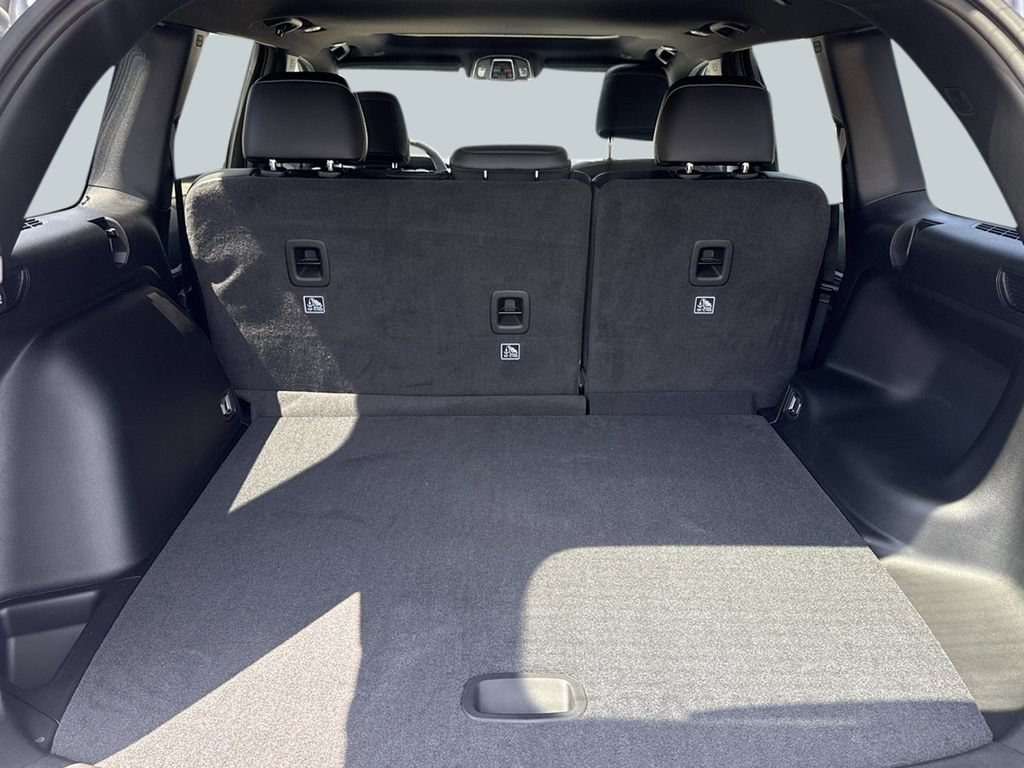 New 2026 Jeep Grand Cherokee Altitude RWD image 33